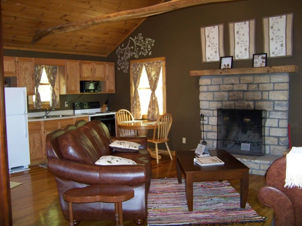 Hocking Hills Cabins, Nestled Away (photo #2)