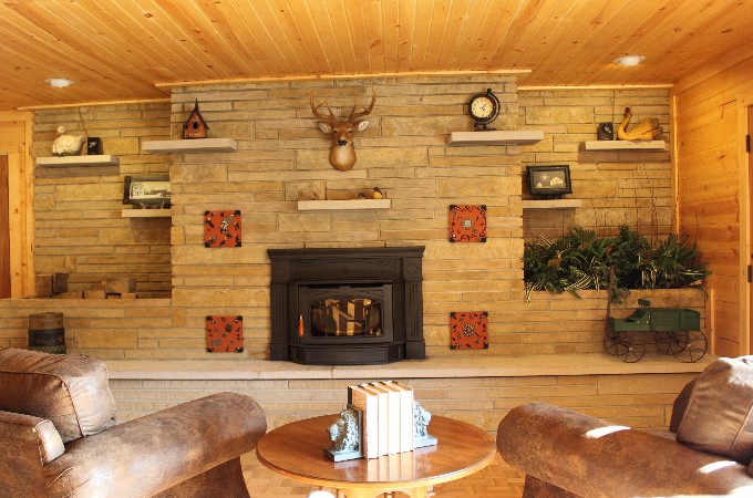 At Boulders Edge, Glacier's Edge Lodge (photo #2)
