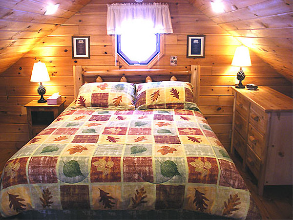 Nature's Pointe, Bellwoode Cabin (photo #4)