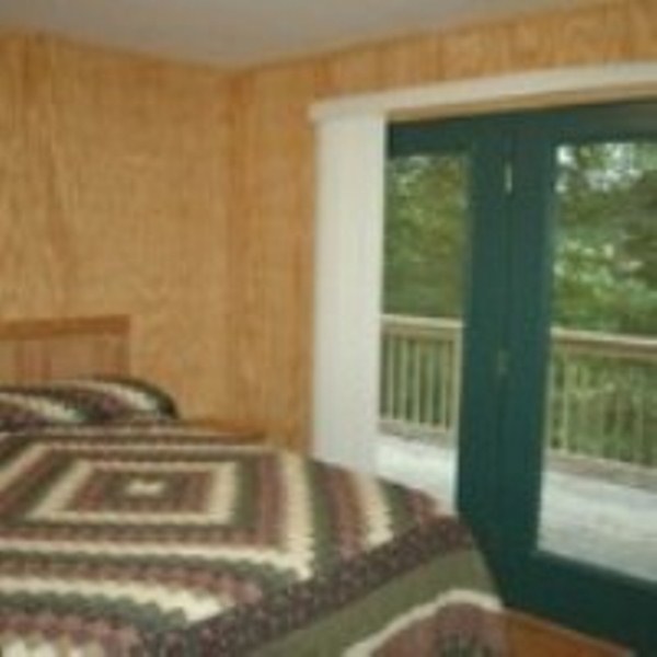 Cabins In Hocking, Cabin #10 Retreat (photo #4)